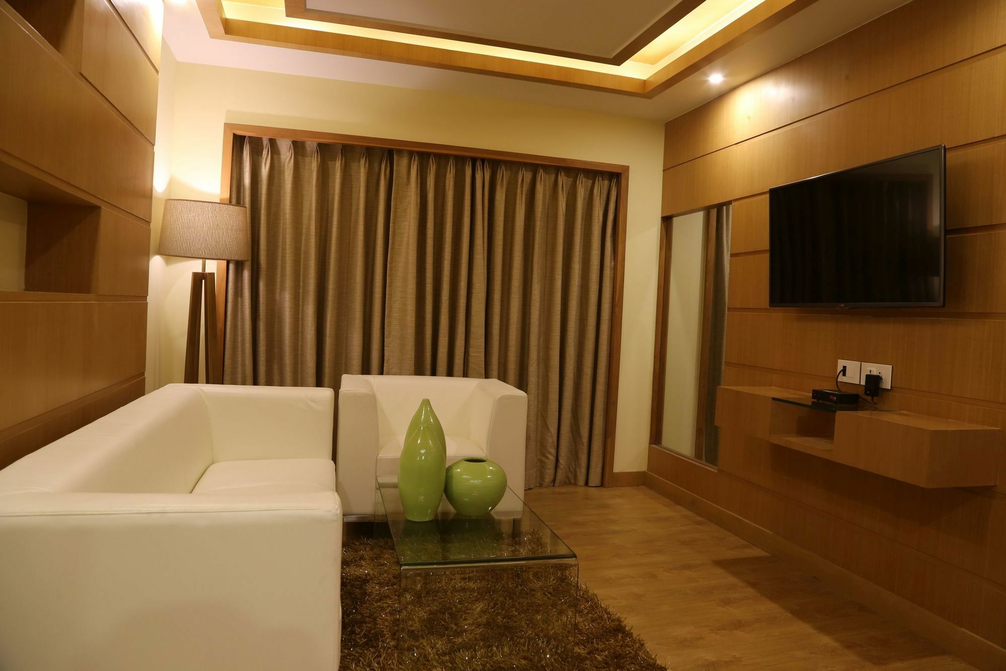 Отель The Fern Residency Mundra Экстерьер фото